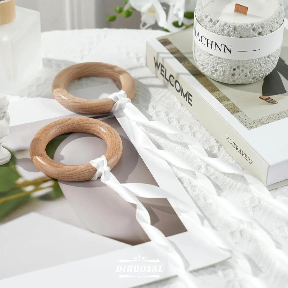 Double Faced Satin Ribbon, Polyester Craft Ribbon for Wedding Gift Wrap, White 1/2 In x 50 Yd