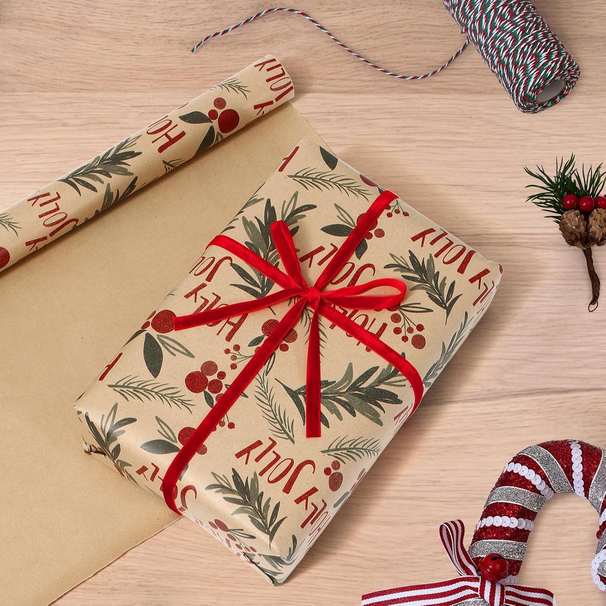 Wrapping paper - Christmas wrapping paper - Christmas gift paper - Wrapping paper with figures - 43 x 300cm - 4 rolls - Christmas paper wrapping paper for Christmas - Christmas paper wrapping paper for children - gift paper - Kraft gift paper - Christmas