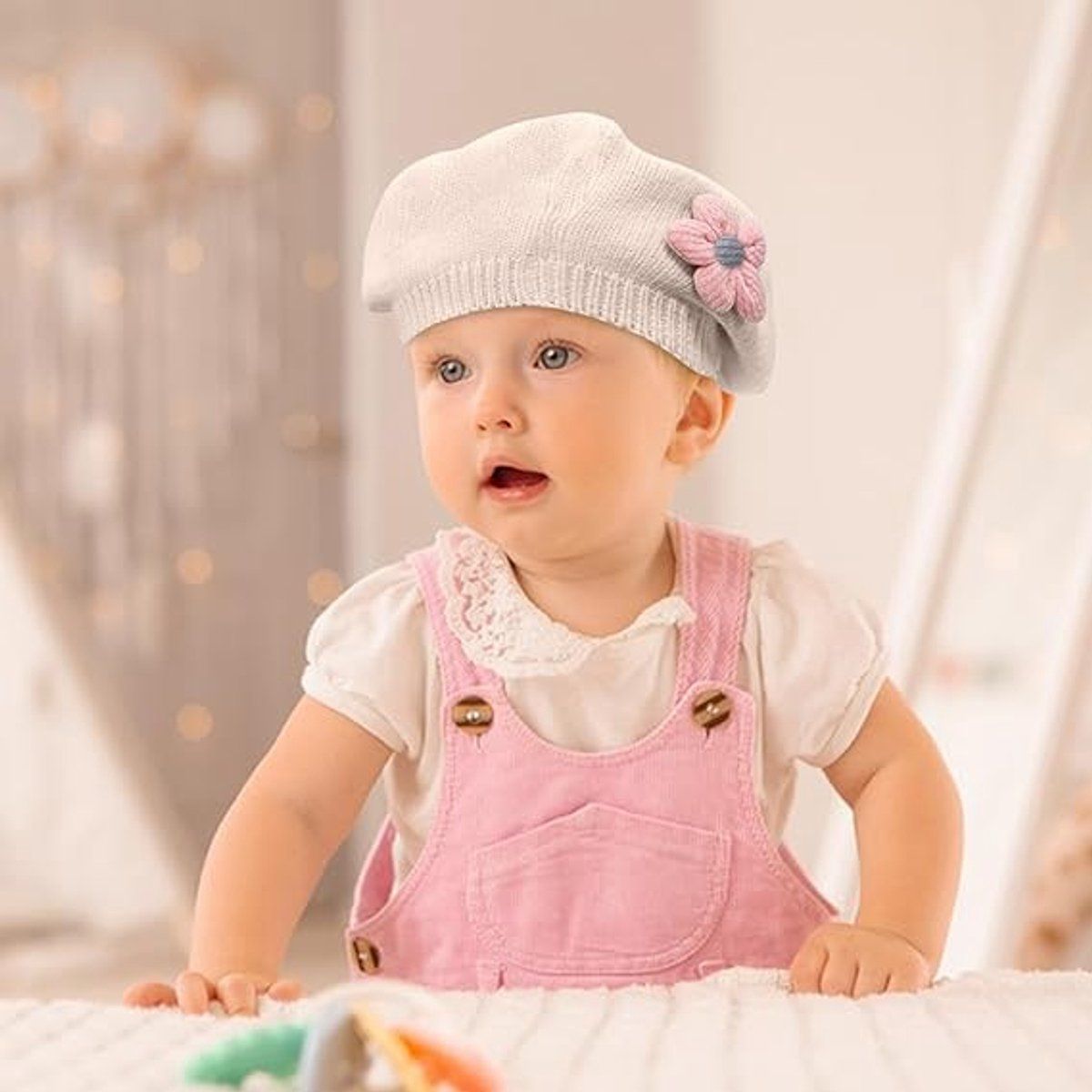 Girls' beret winter warm hat toddler French knitted hat baby cute floral beret, for Cold Weather, Travel and Daily Winter Wear, White