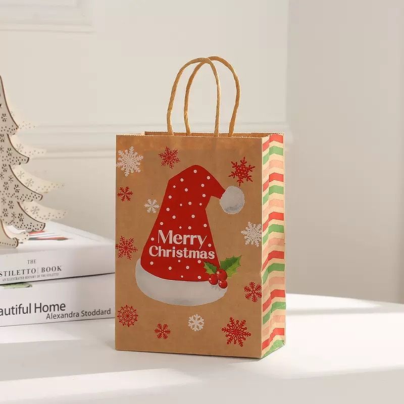 Christmas Gift Bags 30-Piece Set Festive Designs Holiday Gifting Christmas - Red - Size 15-8-21