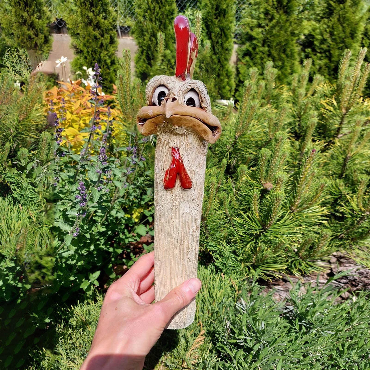 Chicken Statue Decor, Funny Resin Chicken Ostrich Garden Sculpture for Courtyard Outdoor Garden Silly Yard Art Housewarming Gift