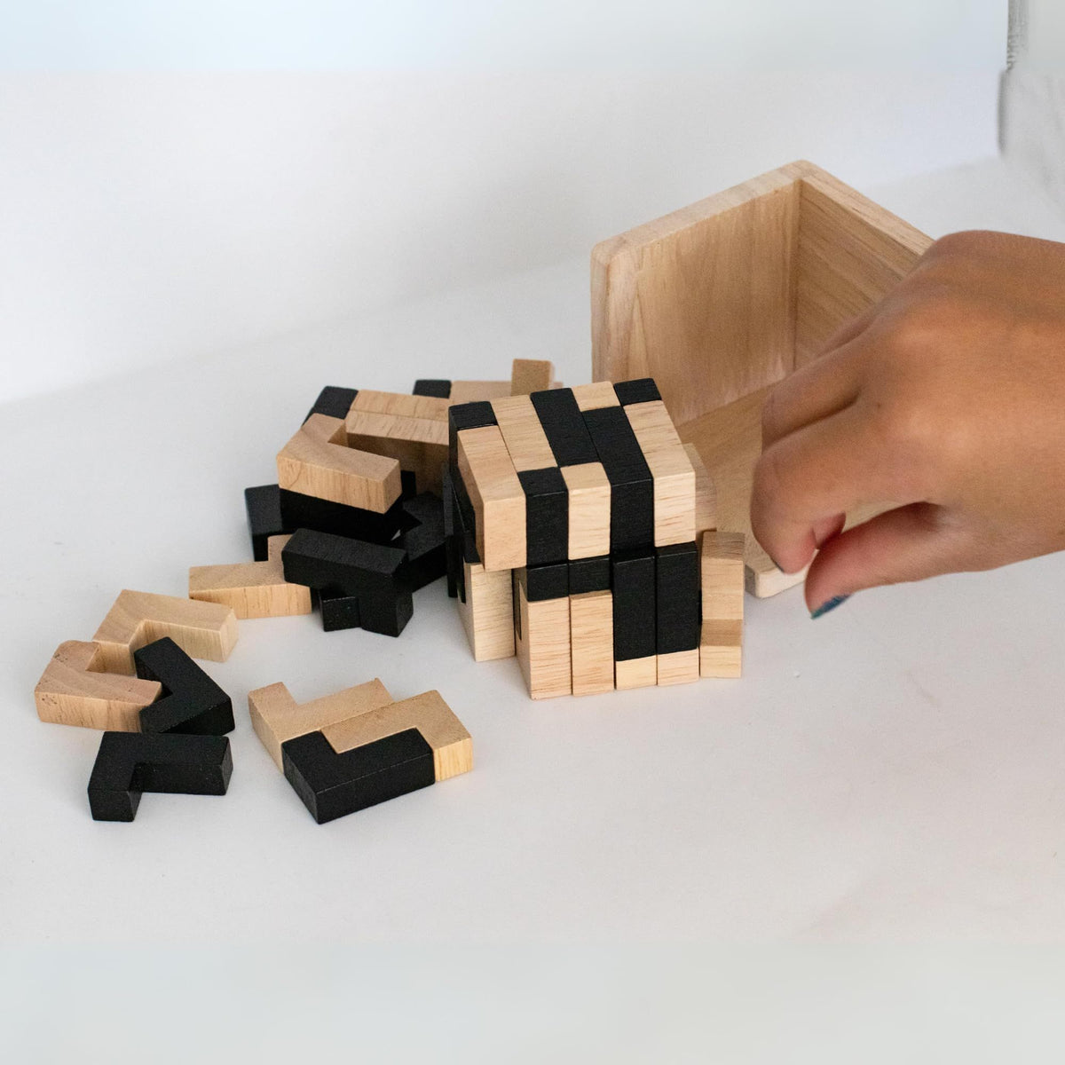 Wooden Brain Teaser Puzzle Cube: Cool Office Gadgets for Desk, Block Puzzles & Cube Puzzle 54 L-Shaped Pieces | Desk or Gift