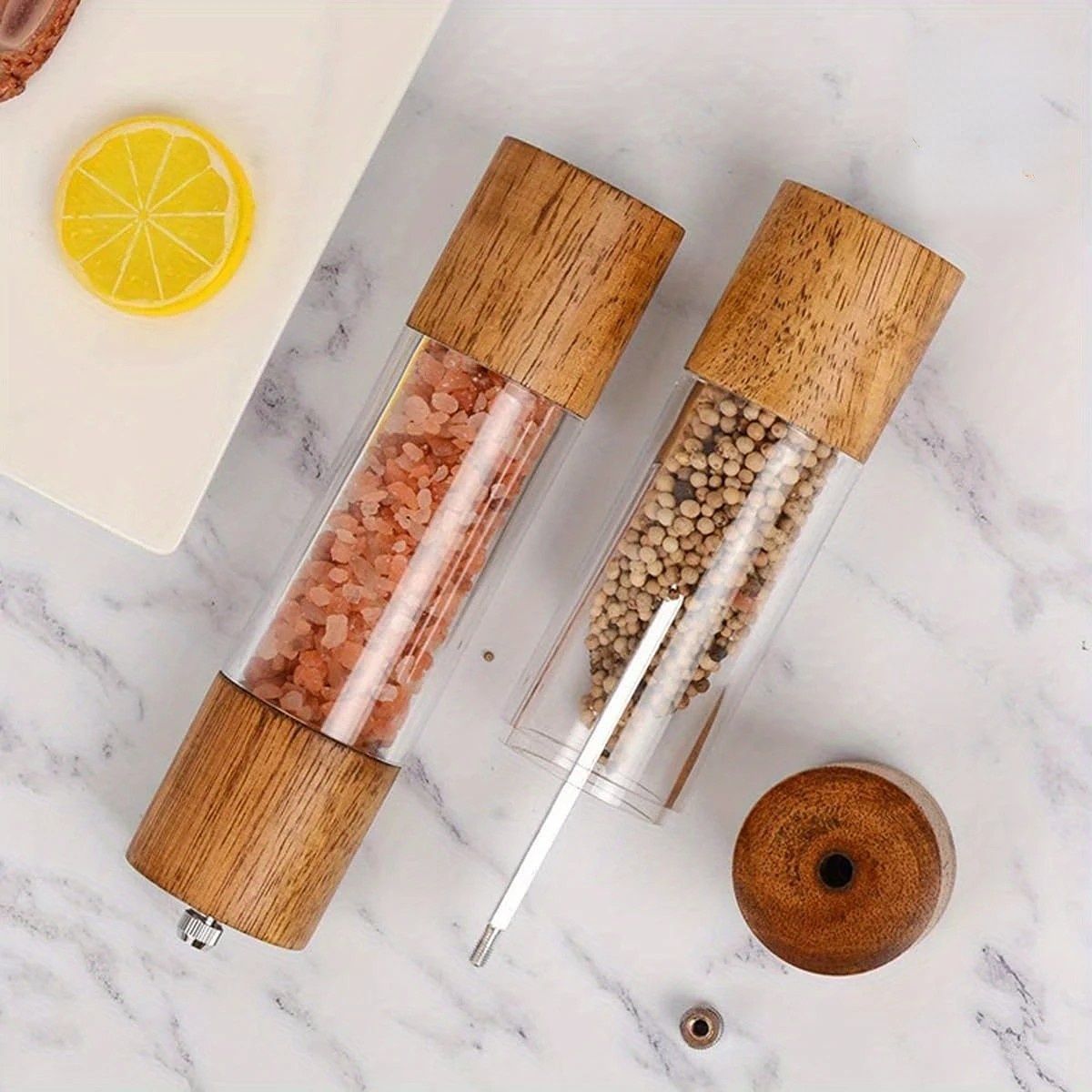 Retro wooden manual pepper grinder, large capacity, adjustable coarseness, ceramic core, no flavor mixing. 2-piece set with base—a kitchen essential!（Oak primary color）